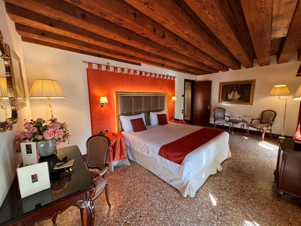 Ruzzini Palace Venezia