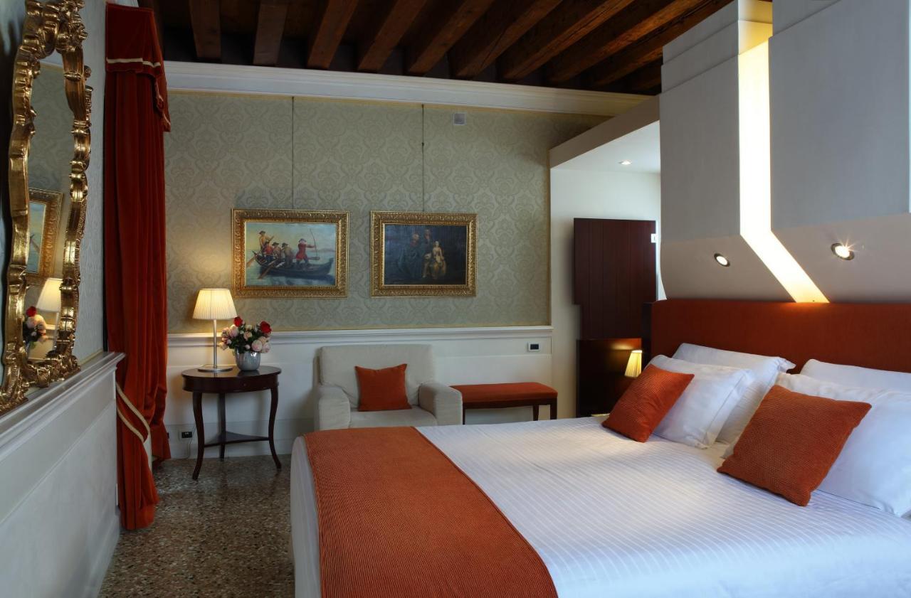 Hotel Ruzzini Palace